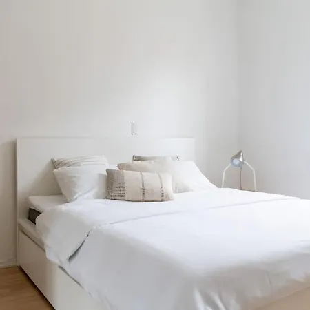 1br With Patio In Lauttasaari Helsinki