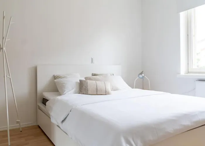 1br With Patio In Lauttasaari Helsinky